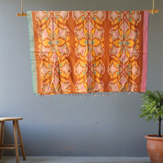 L9P07: Brown Pink Saree