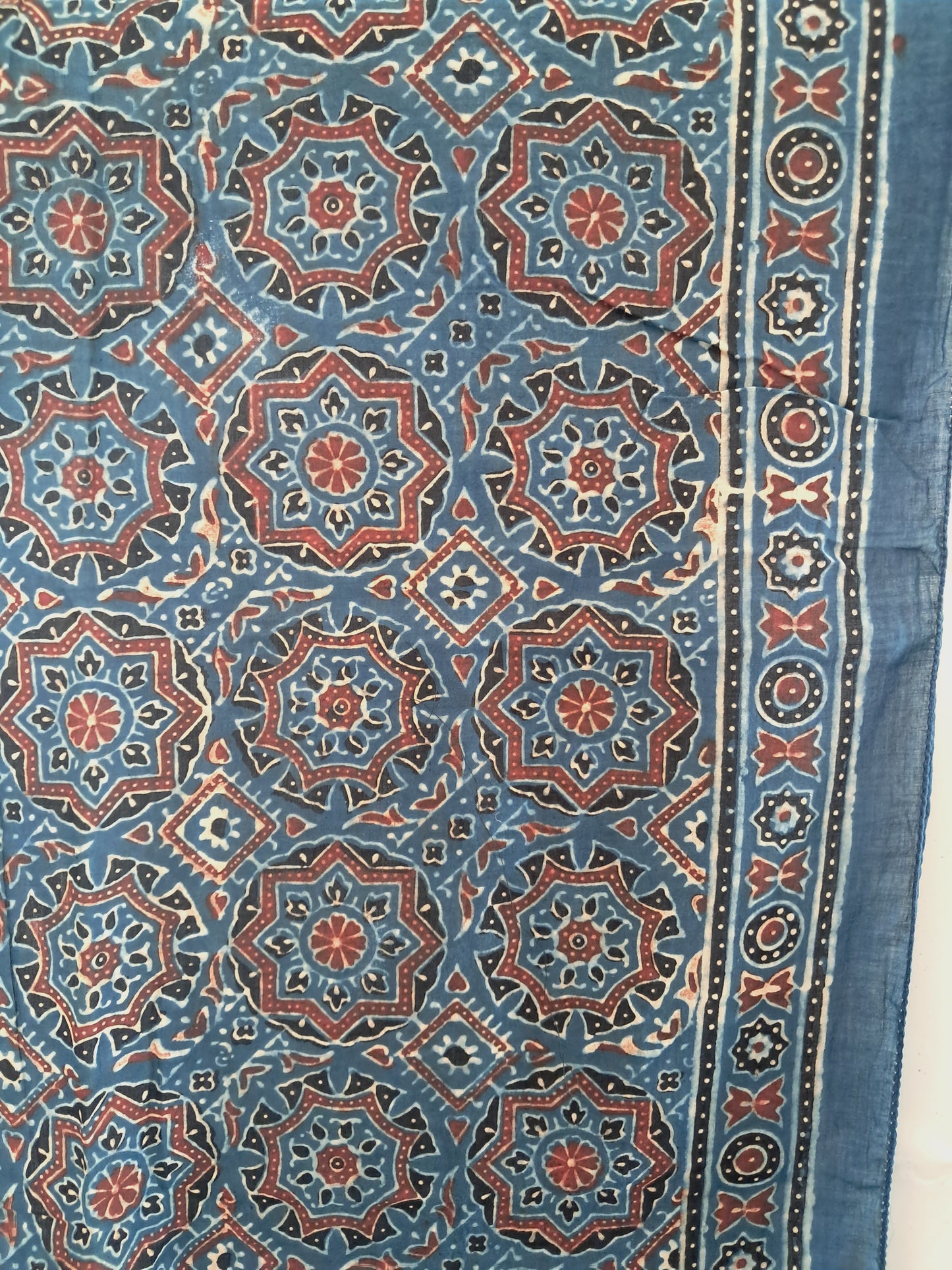 L4-P12: Indigo Geometrical Cotton Stole