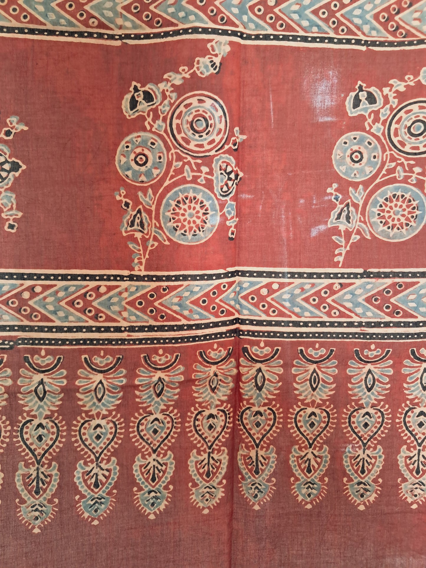 L4-P15: Red Flower Cotton Stole