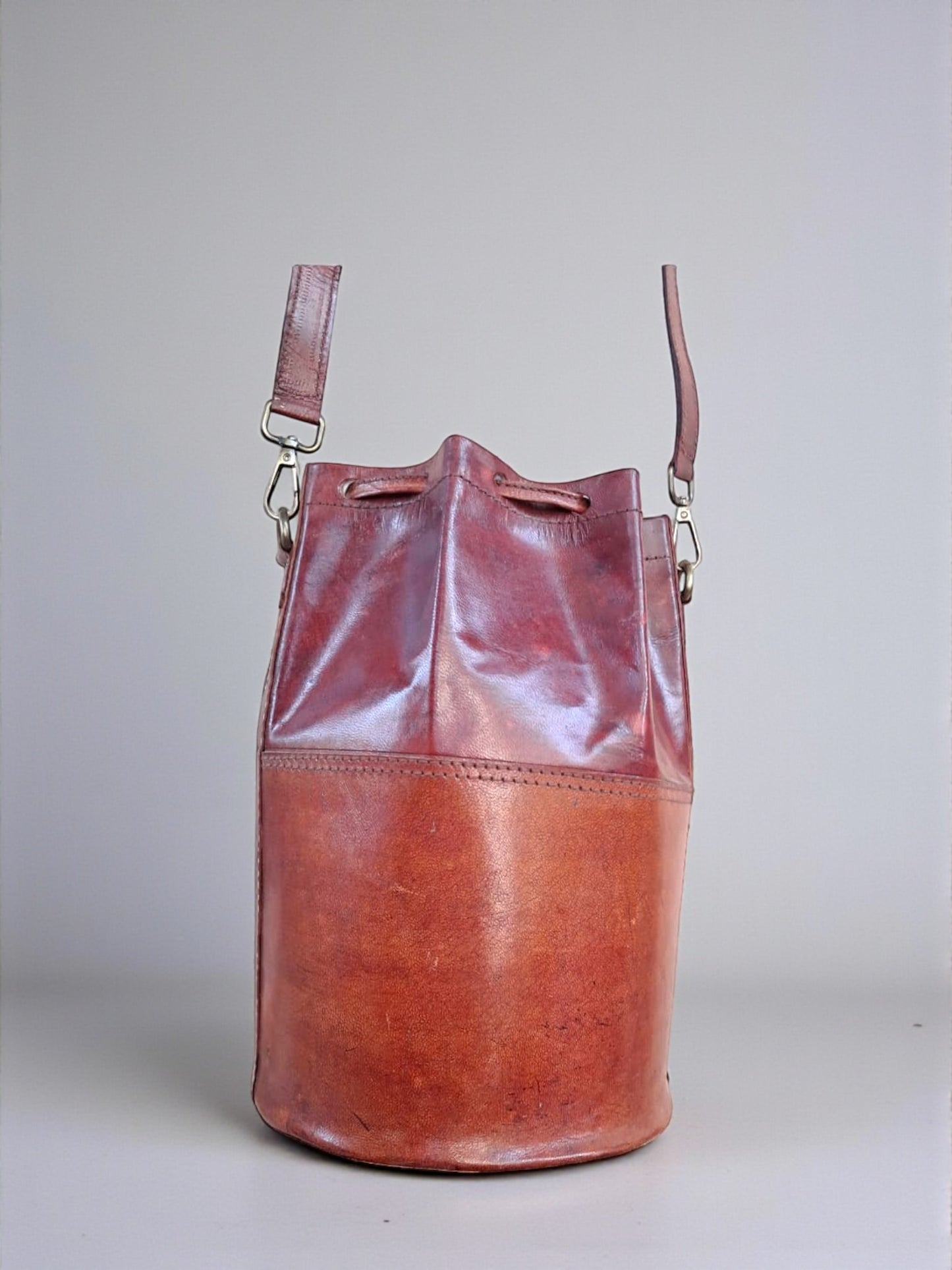 L5-P11: Potli Leather Bag