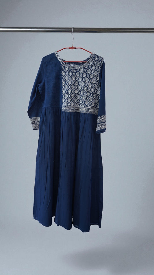 L7-P11: Navy Blue Cotton Chikankari Kurta (XL)