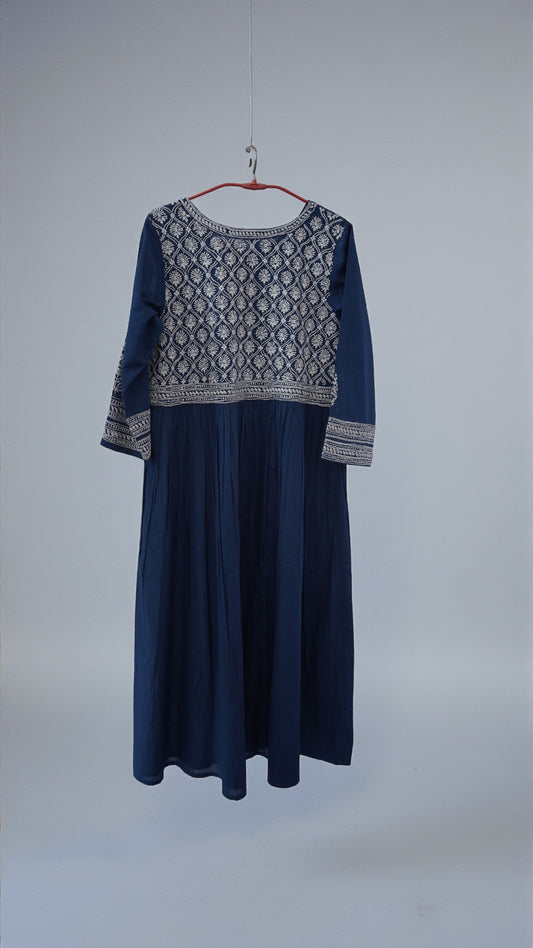 L7-P11: Navy Blue Cotton Chikankari Kurta (XL)