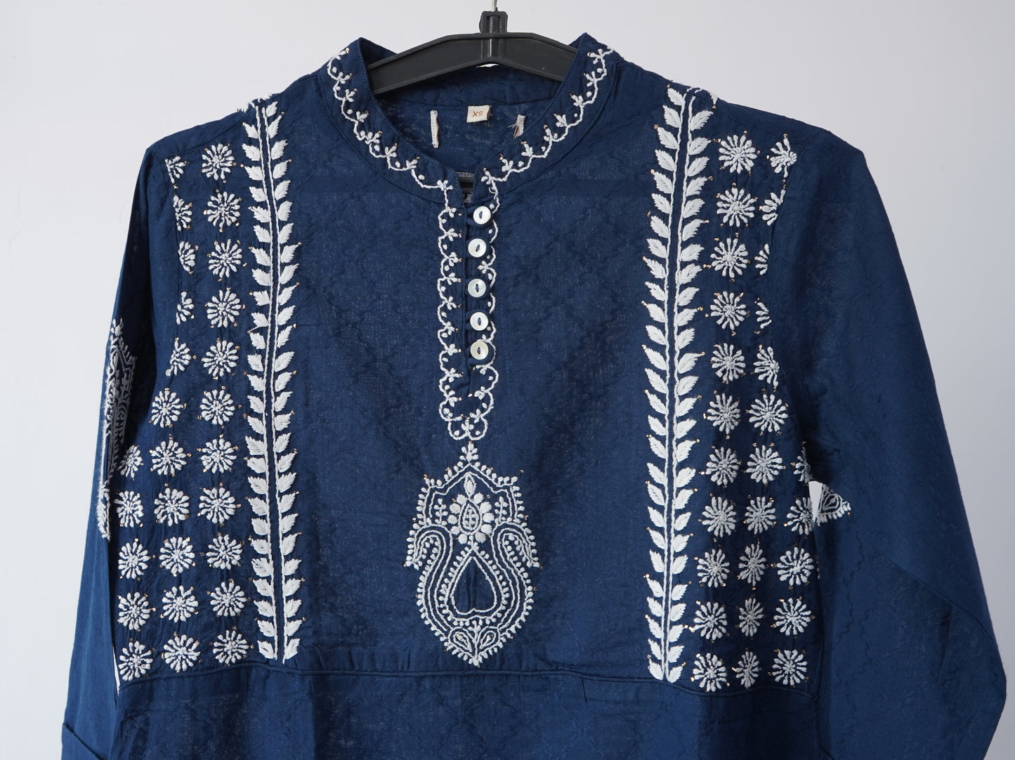 L7-P12: Navy Blue Cotton Chikankari Kurta (XS)