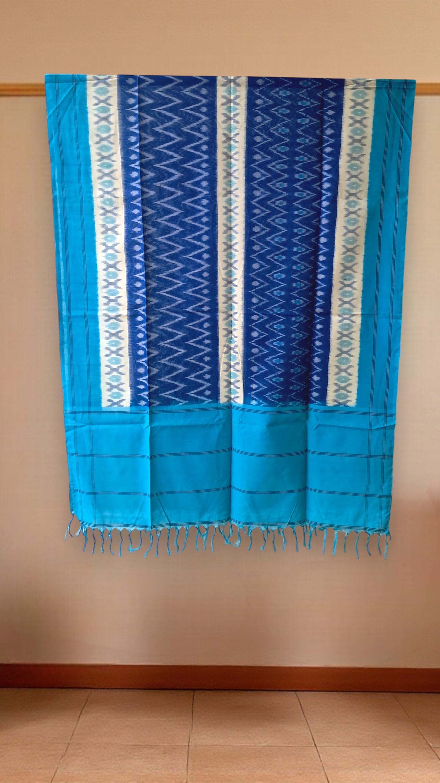 L9P24: Blue Dupatta