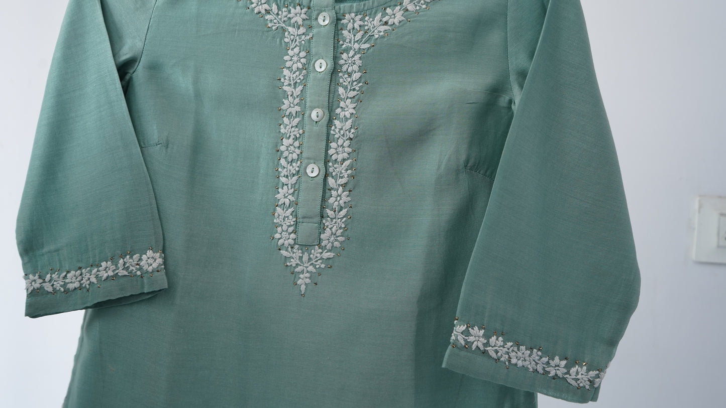 L7-P13: Sage Green Silk Short Top (XS)