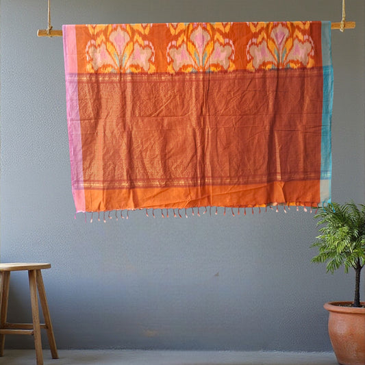 L9P07: Brown Pink Saree