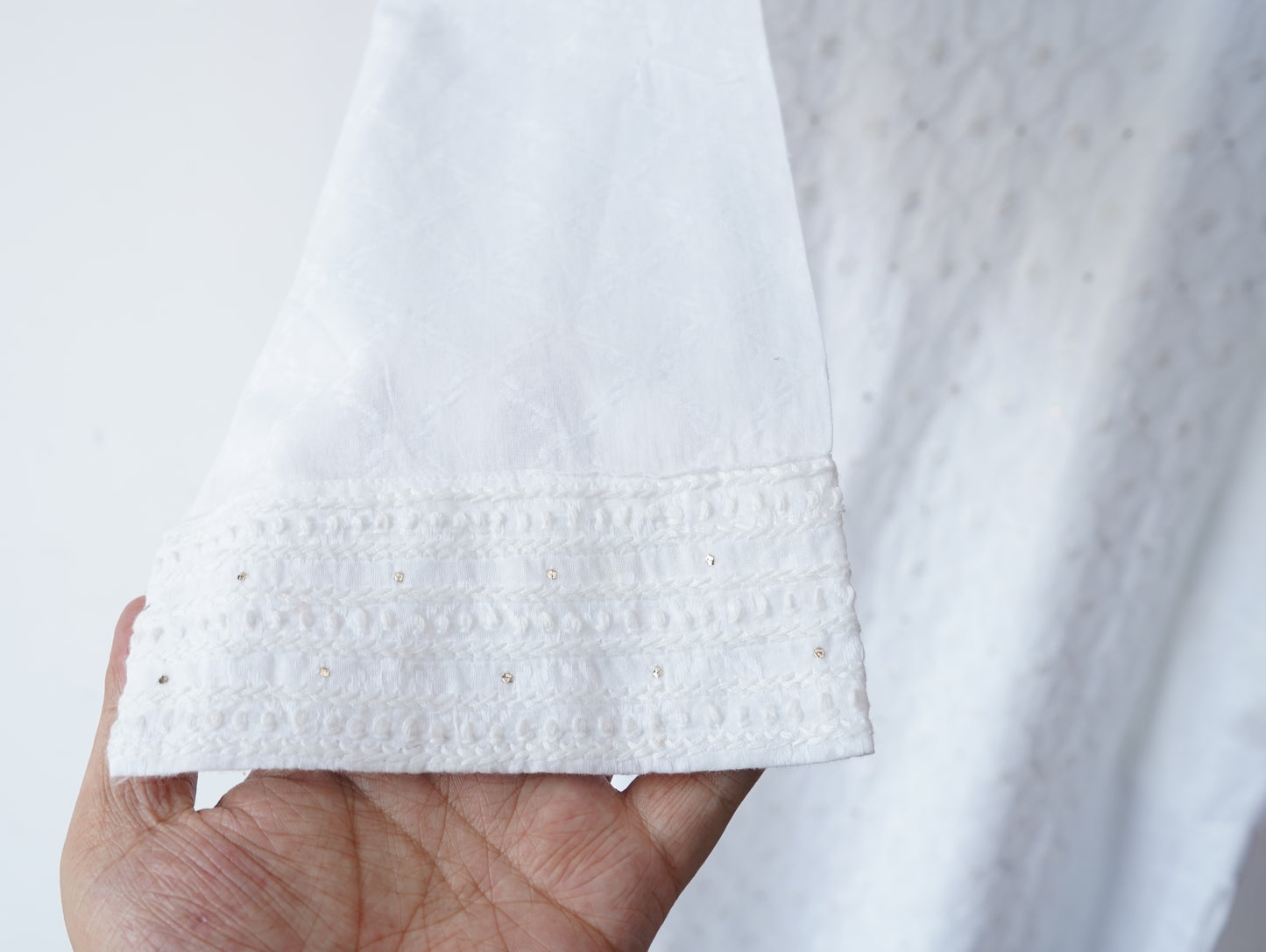 L7-P21: White Cotton A-Line Kurta (L)