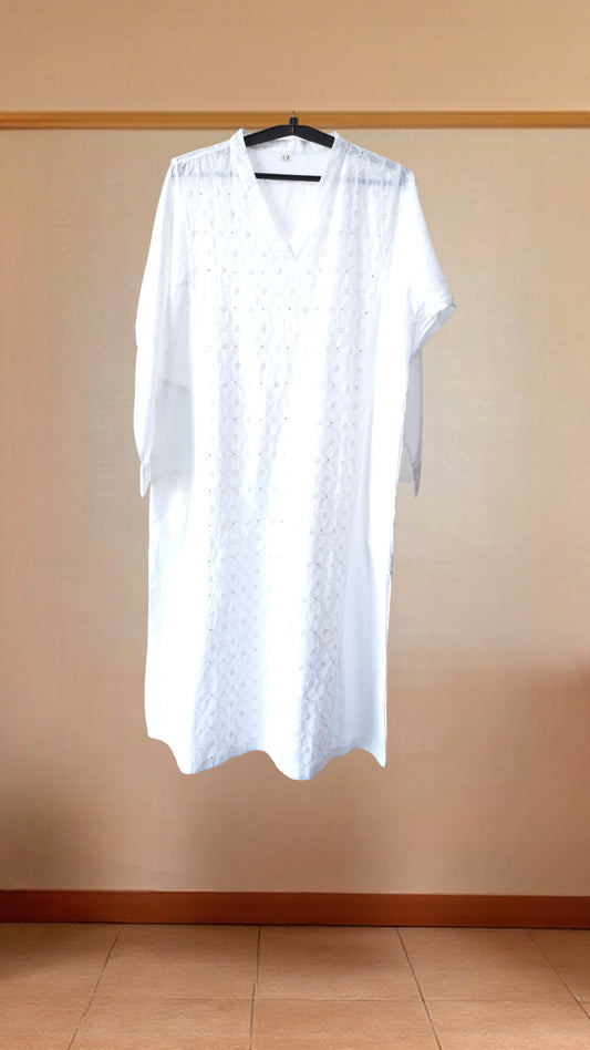 L7-P21: White Cotton A-Line Kurta (L)
