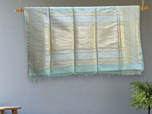 L8P13: Powder Blue Kadhua Banarasi saree