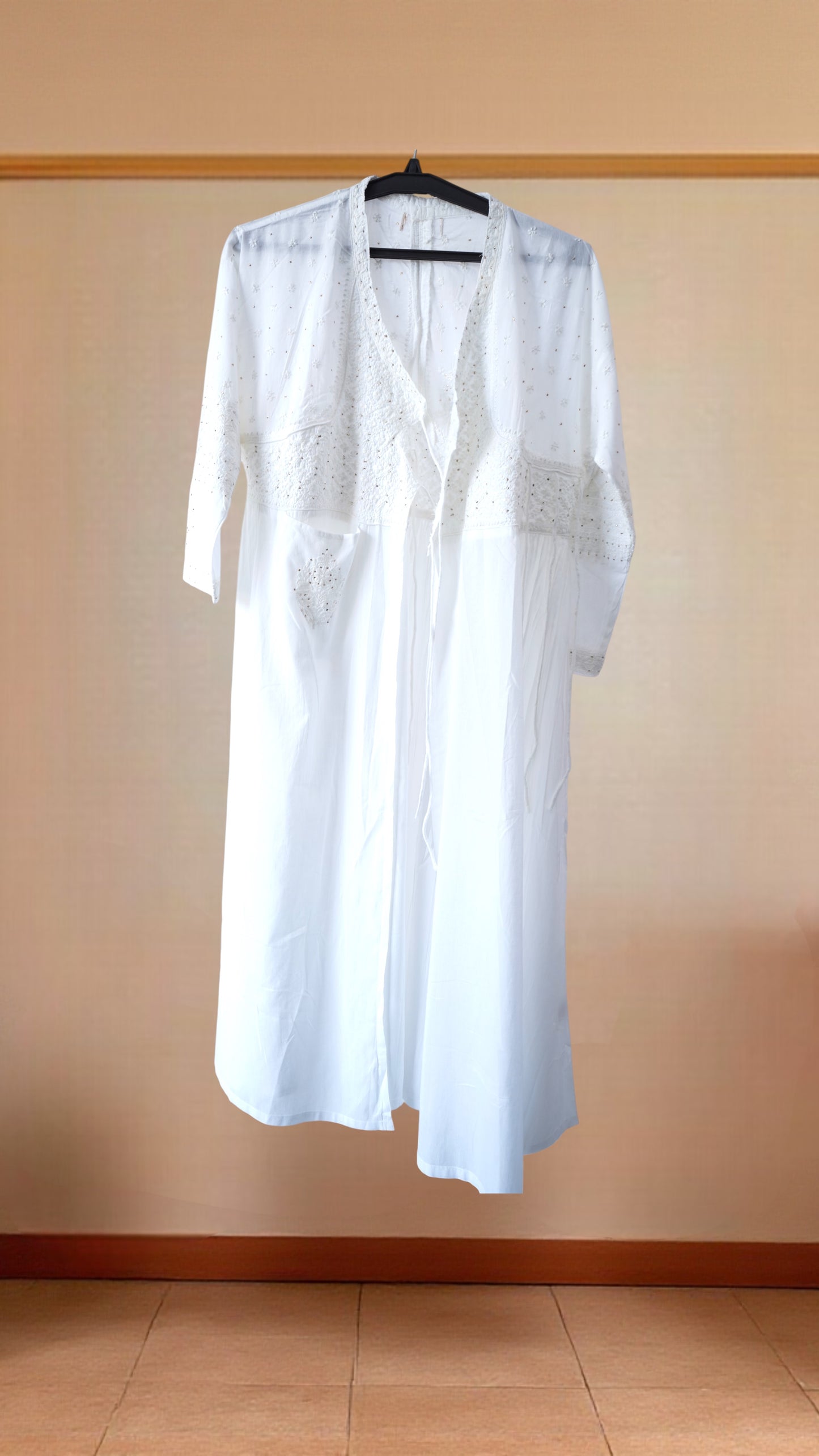 L7-P28: White Cotton Angrakha Kurta (L)