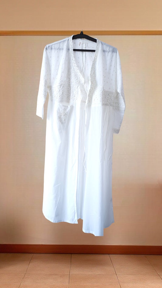 L7-P28: White Cotton Angrakha Kurta (L)