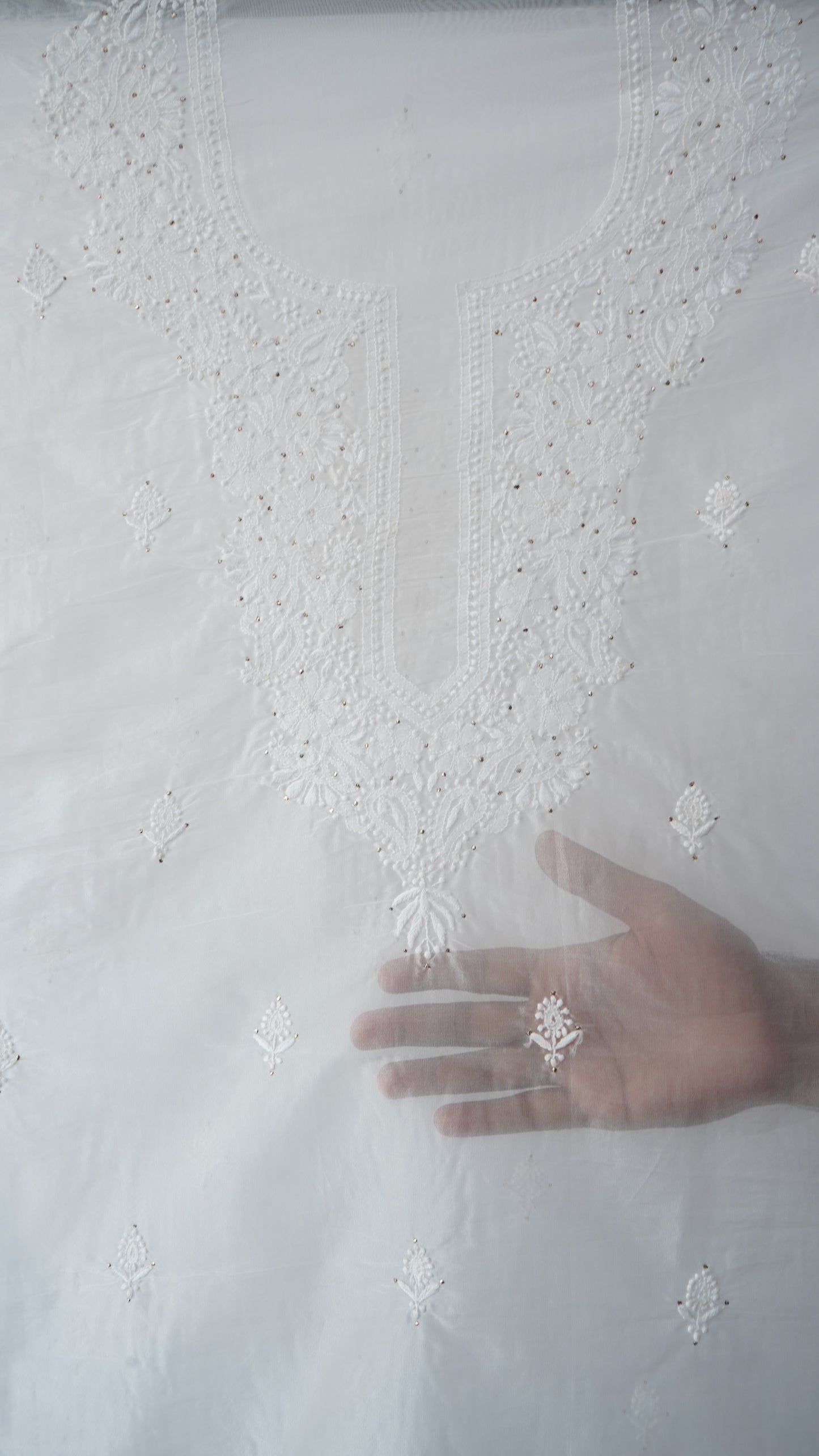 L7-P29: White Organza Running Kurta Material