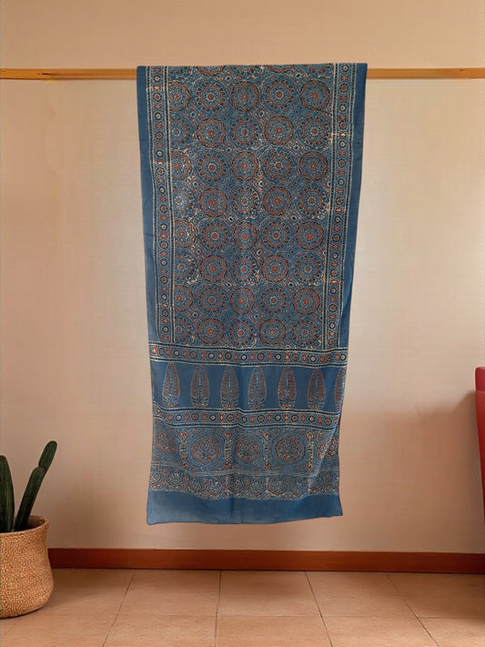 L4-P12: Indigo Geometrical Cotton Stole