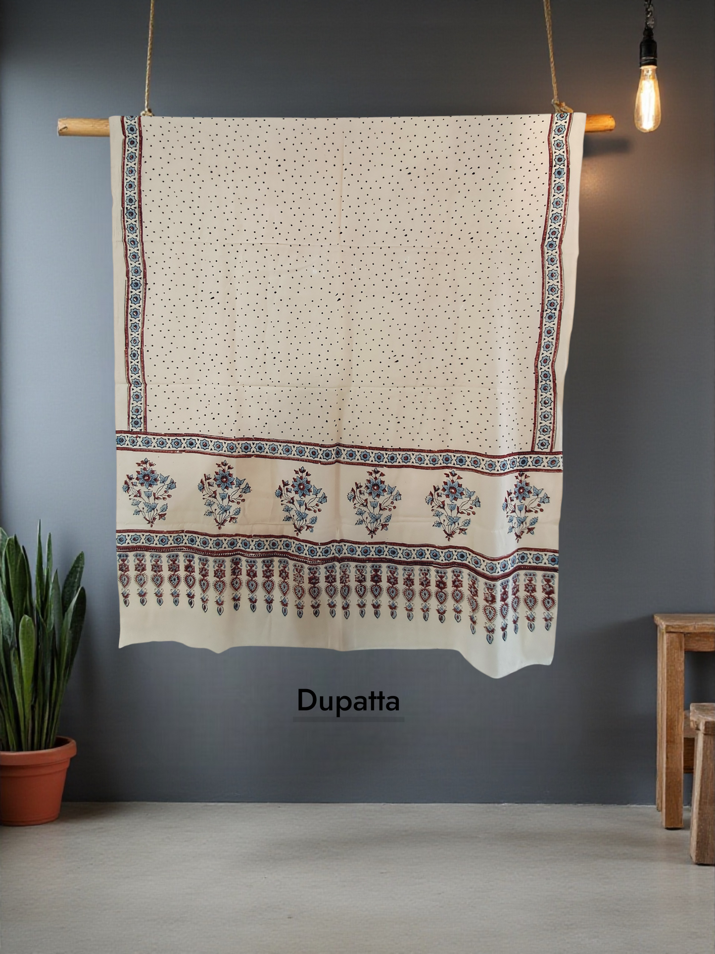 L4-P05: Cream Small Dots Cotton Suit