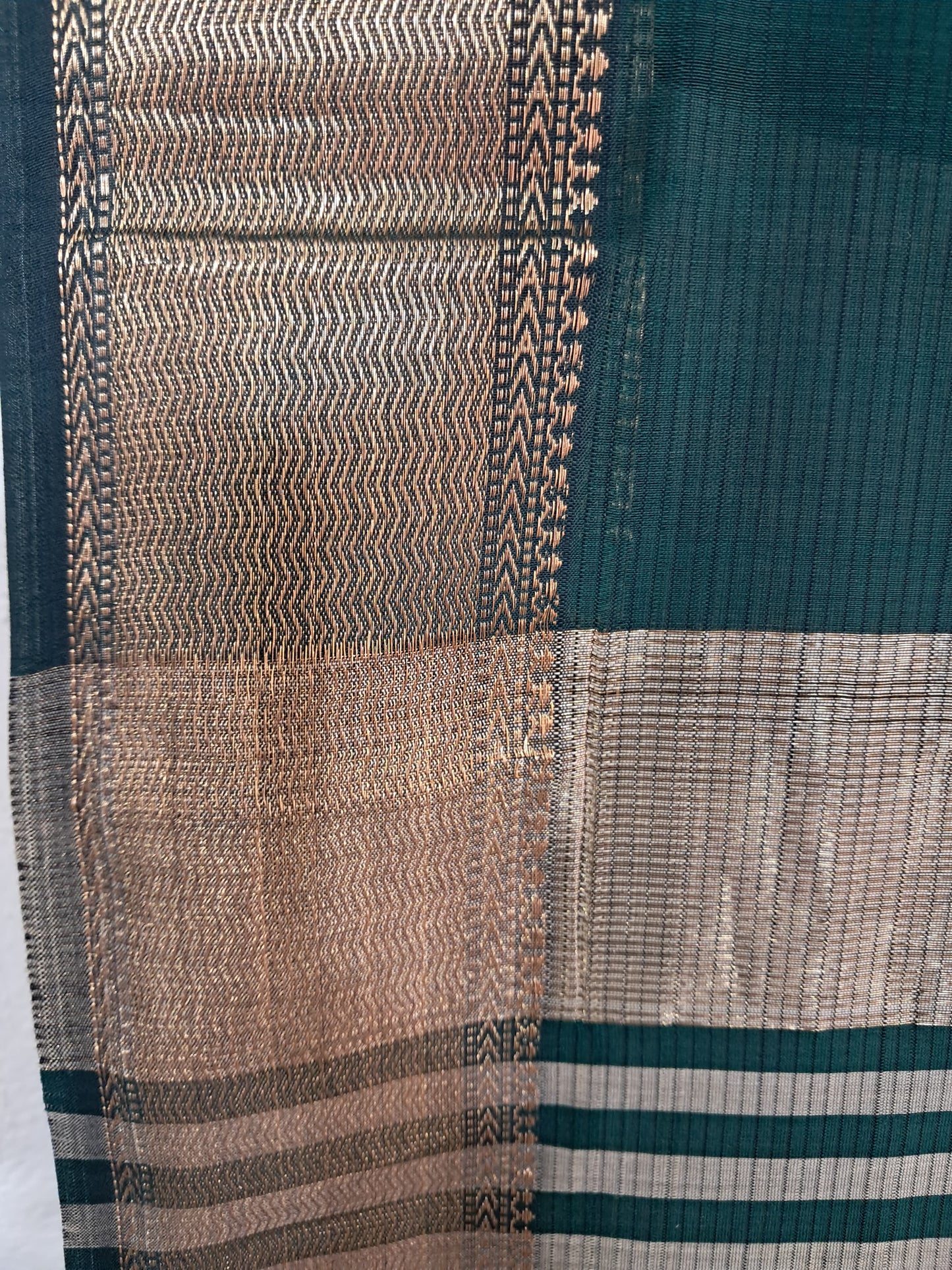 P12 - Bottle Green Maheshwari Cotton Silk Saree