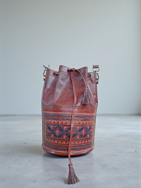 L5-P11: Potli Leather Bag