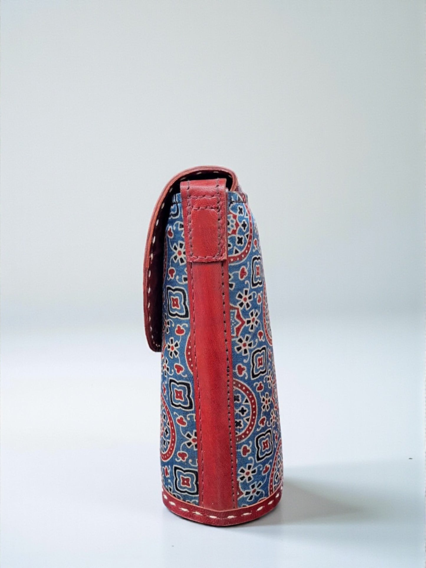 L5-P24: Ajrakh Leather Bag