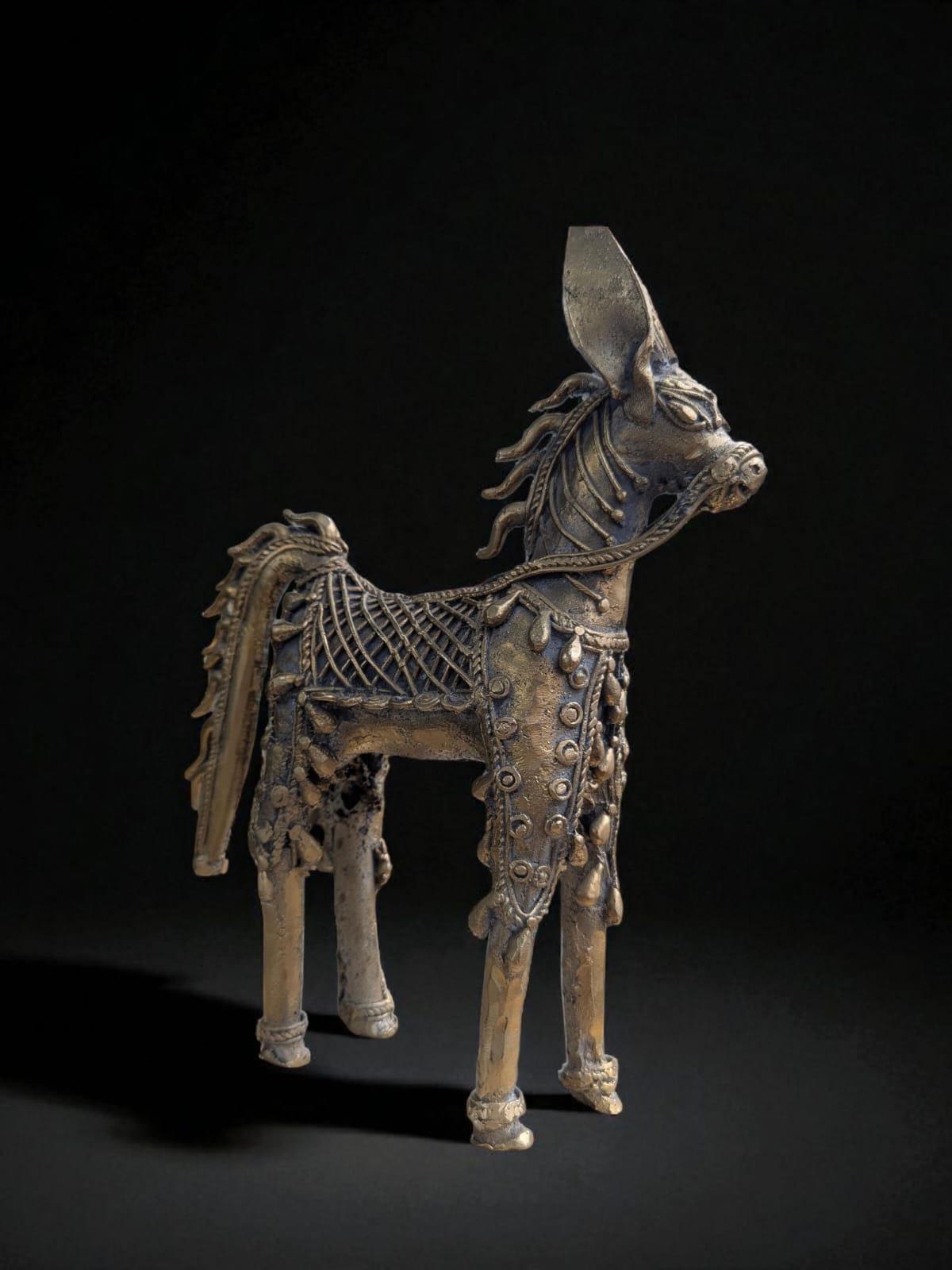 L3-P07-V1: Royal Horse